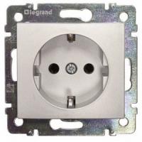 Розетка 2К+З винтовые зажимы немецкий стандарт 16A 770120 Legrand Valena цвет алюминий