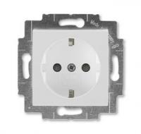 Розетка 220в с/з со шторками ABB Levit серый - белый 2CHH203457A6016