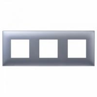 3 постовая рамка сталь DKC Avanti 4404906