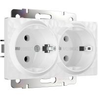 Розетка двойная с заземлением белый Werkel Встраиваемые механизмы Hammer белые W1272001