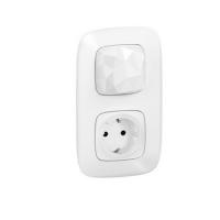 Valena Allure стартовый пакет: шлюз WiFi + умная розетка + главный беспроводной выключатель "Я дома/Я вне дома" цвет белый