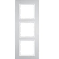 Рамка 3 местная 10133904 Berker B3