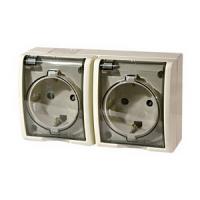 Розетка с заземлением двойная со шторками с крышкой Simon 15 Aqua 1594443-031