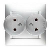 Розетка двойная без заземления с рамкой Simon 15 1590457-033