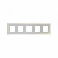 5 постовая рамка белый жемчуг DKC Avanti 4420900