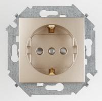 Розетка с заземлением Simon 15 1591432-034