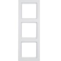 Рамка 3 местная белая 10136099 Berker Q3