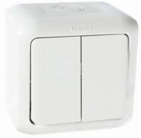Выключатель двухклавишный влагозащищенный 782302 Legrand Quteo IP44 цвет белый