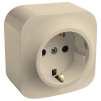 Розетка с заземлением со шторками цвет слоновая кость 782250 Legrand Quteo