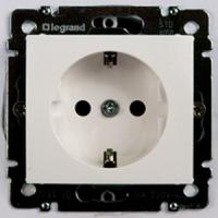 Розетка 2К+З 16A 774420 Legrand Valena цвет белый